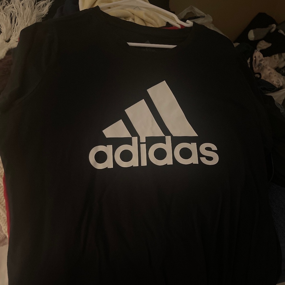 Adidas T shirt